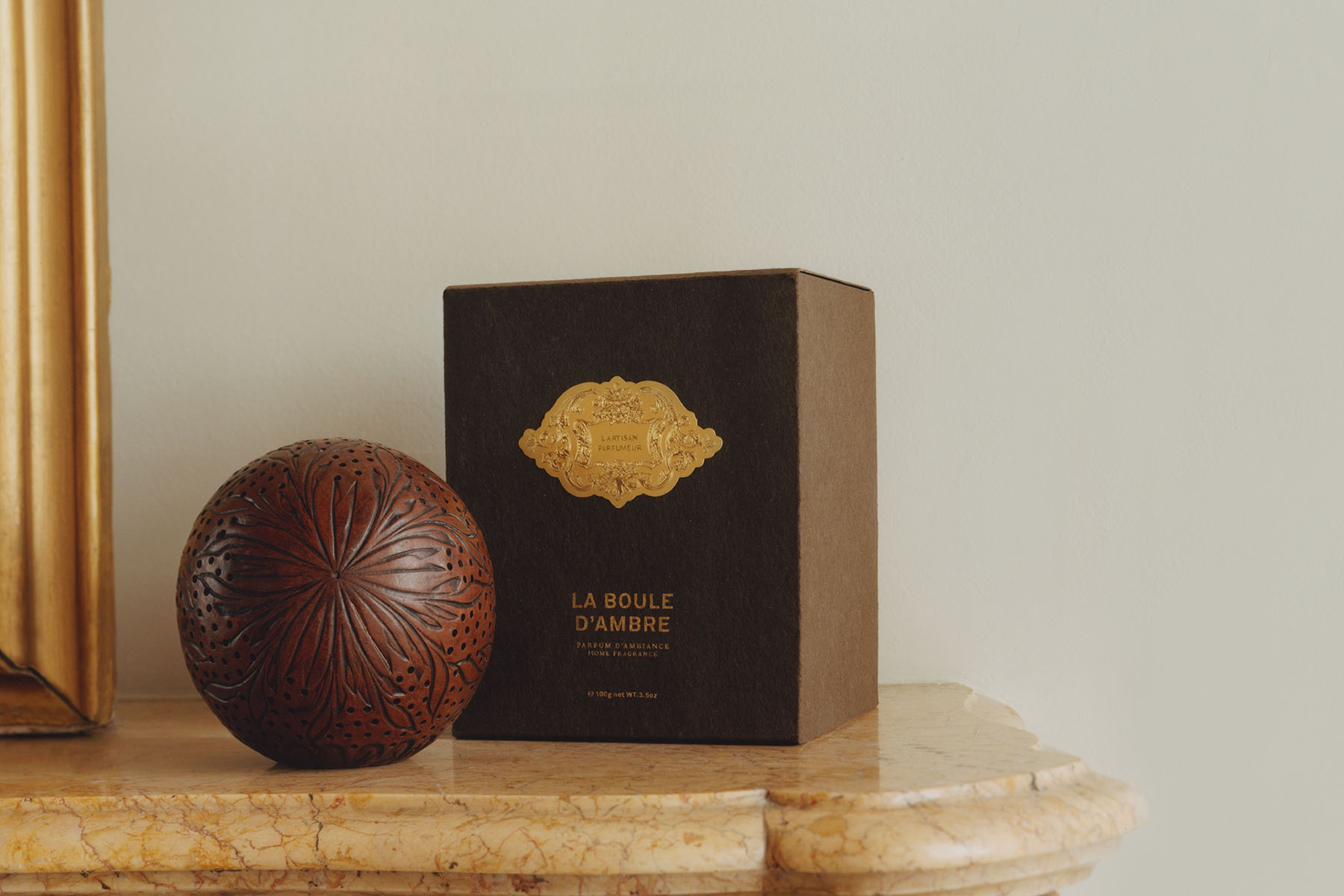Amber Boule | L'Artisan Parfumeur